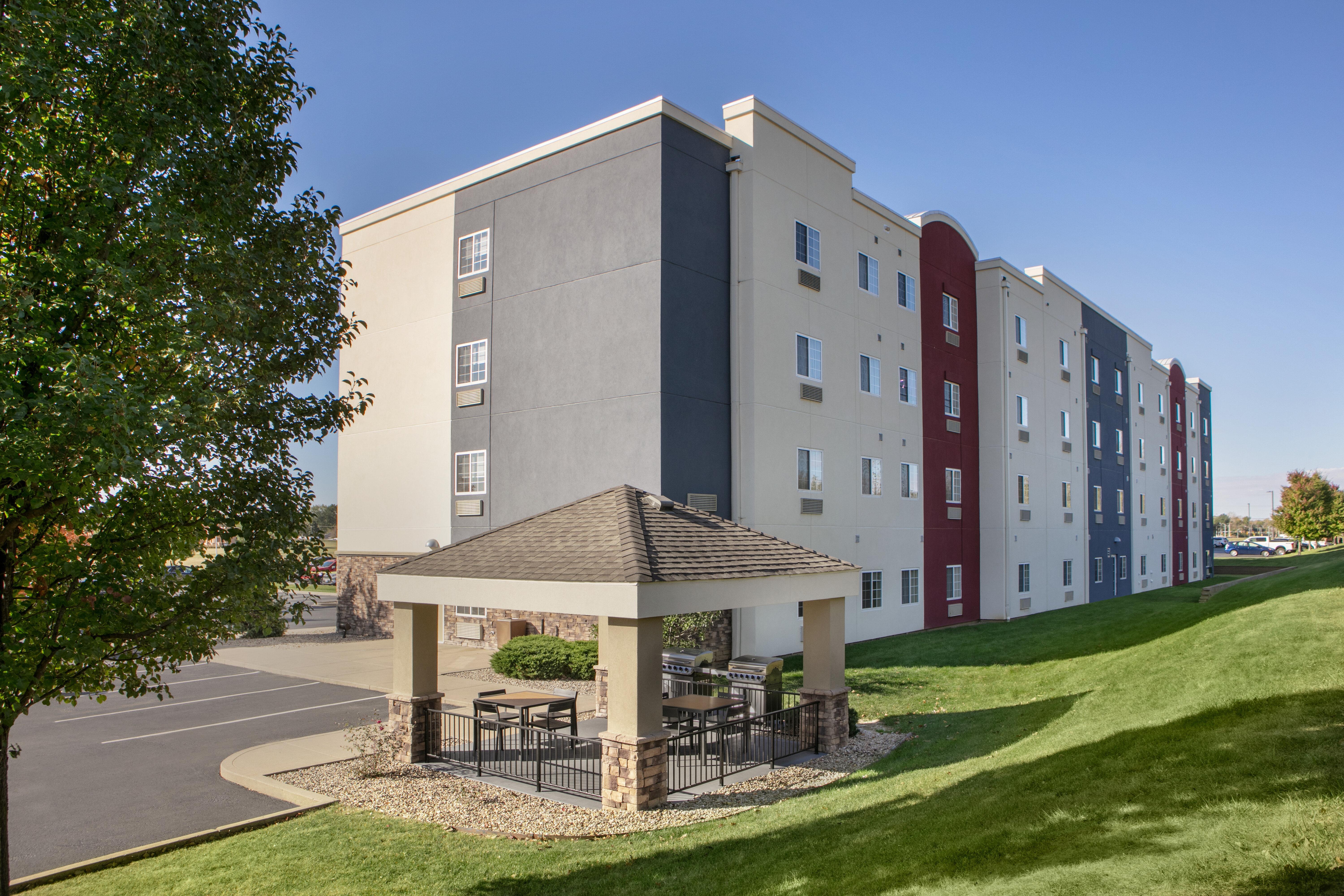 Candlewood Suites Springfield Exterior photo